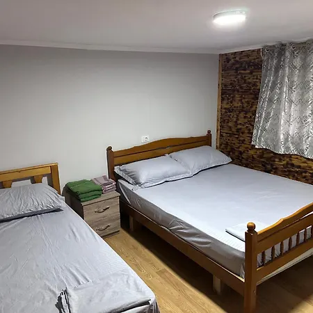 Pensjonat Shpia E Mikut 3*